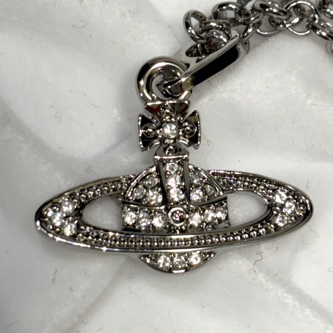 未使用級　正規品　ヴィヴィアンウエストウッド　オーブ　ネックレス　ビジュー