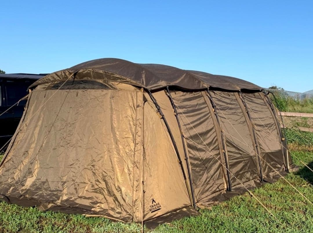 【値下げ】タラスブルバ　キャタピラー2ルームシェルター6P