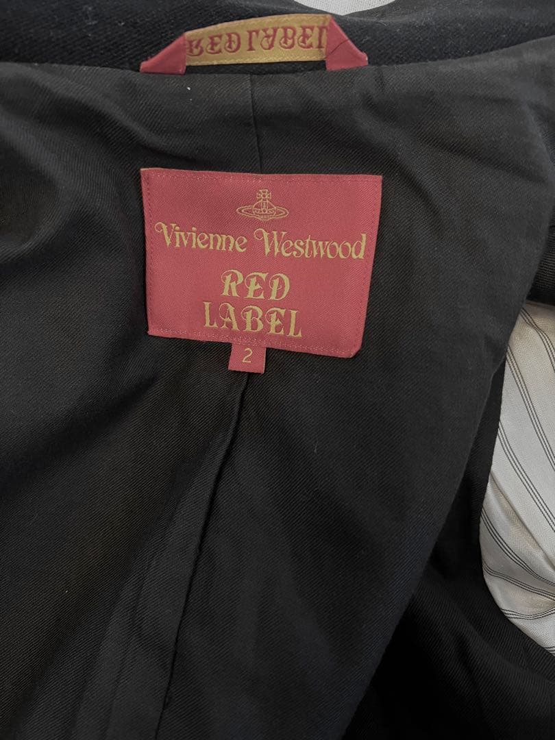 vivienne westwood RED LABELジャケット　ボタン部分欠損