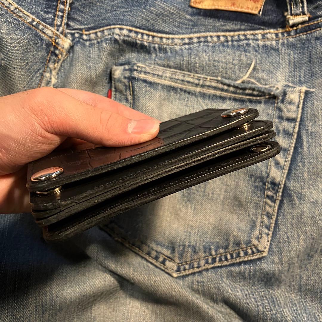 お札が折れない！ミドルトラッカーウォレット 3層 シルバー 栃木レザー