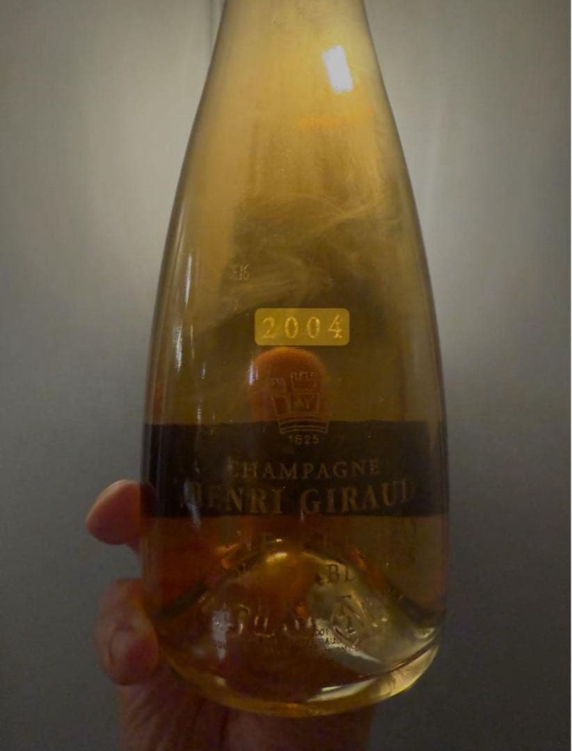 Henri Giraud シャンパン 2004年　ブランドブラン