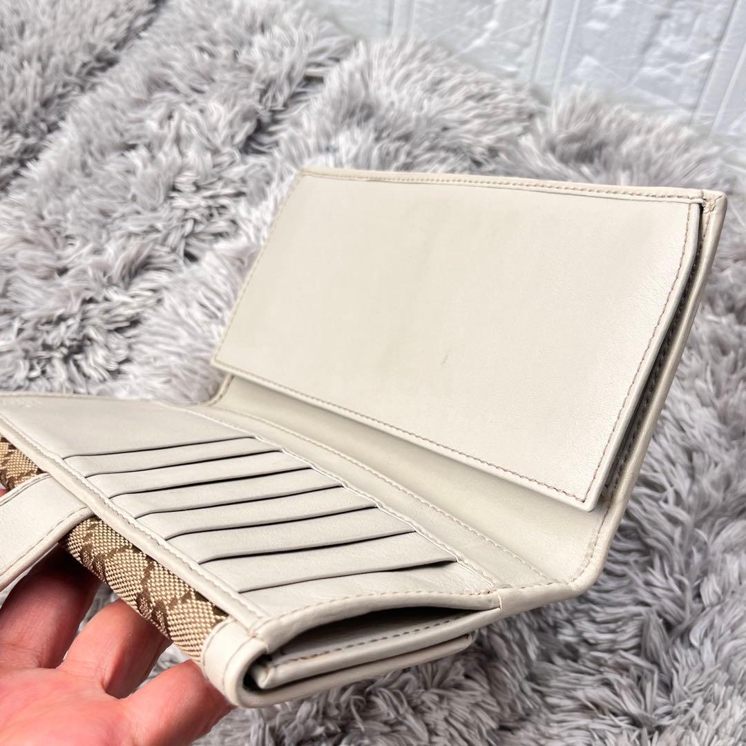美品✨GUCCI インターロッキング　長財布　GGキャンバス ホワイト