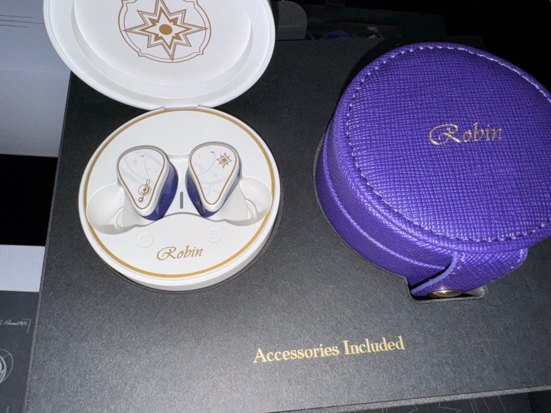 専用出品　コラボイヤホン