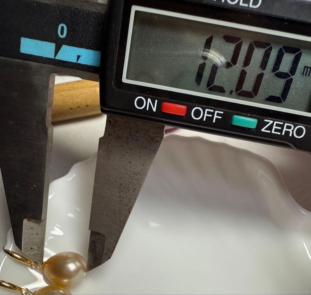 A6816 南洋真珠　天然　本真珠　ピアス 18k　海水 真珠　ゴールドパール