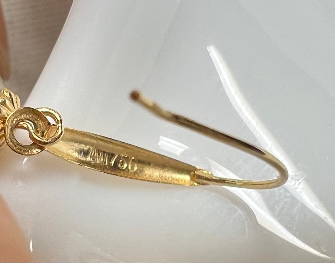 A6816 南洋真珠　天然　本真珠　ピアス 18k　海水 真珠　ゴールドパール