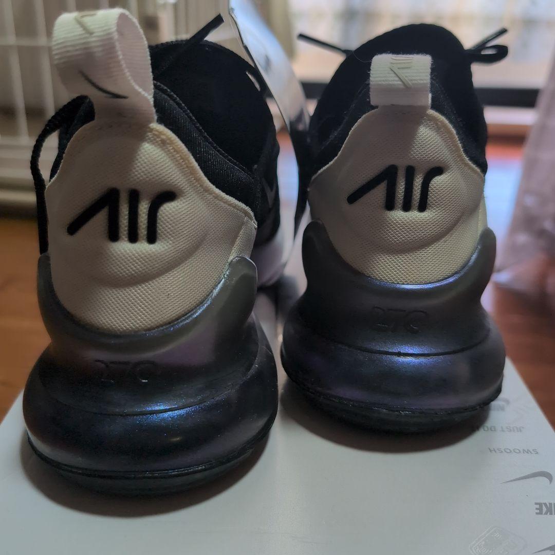 ナイキの人気モデル✨ Air Max 270（エアマックス270）24.0cm