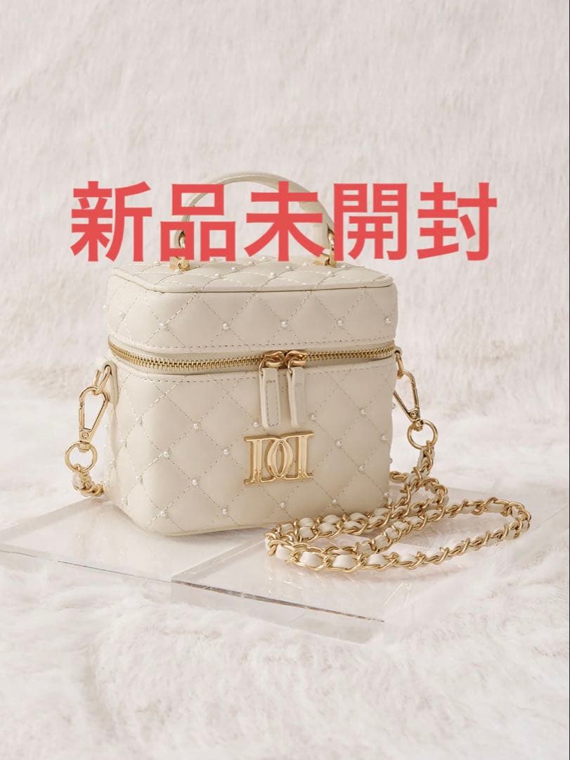 Darich キルティングパールスクエアミニバッグ