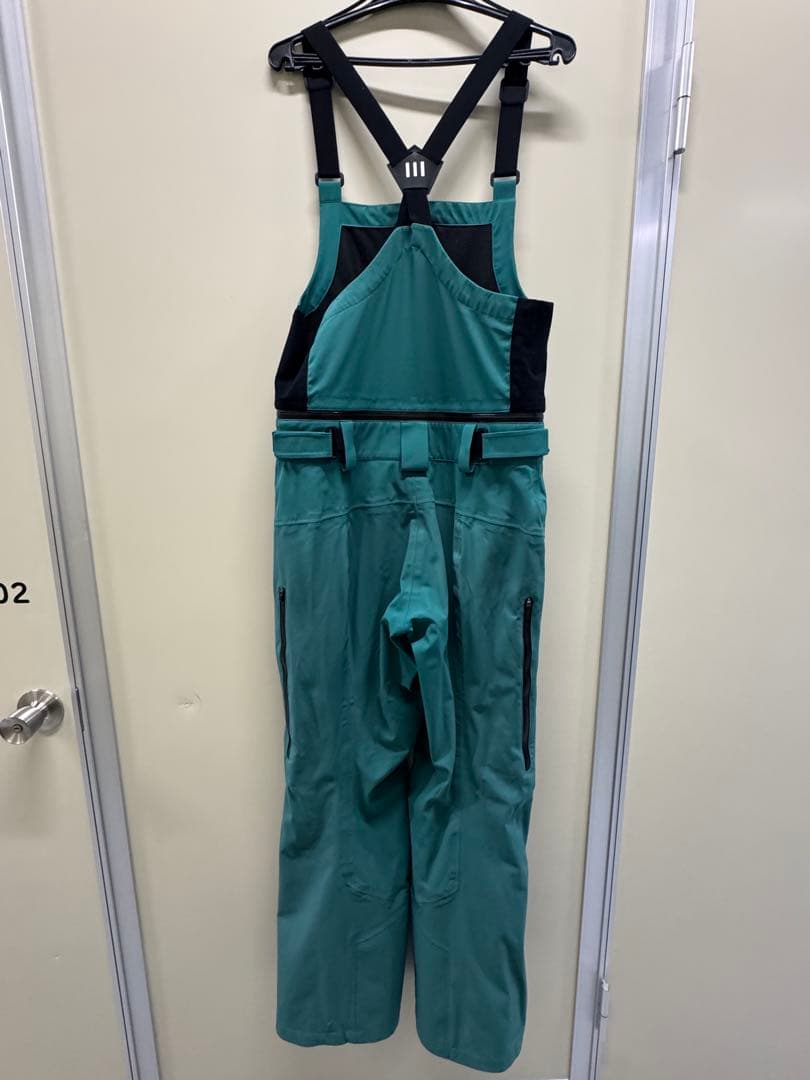 LIMIT スノーウェア　上下セット　Mサイズ　レギュラーフィット　ターコイズ