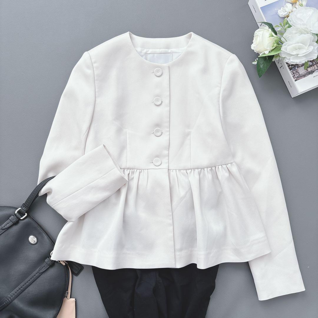 bluesky様　極美品✨24AW 完売品 ルルウィルビー カルゼペプラムジャケ