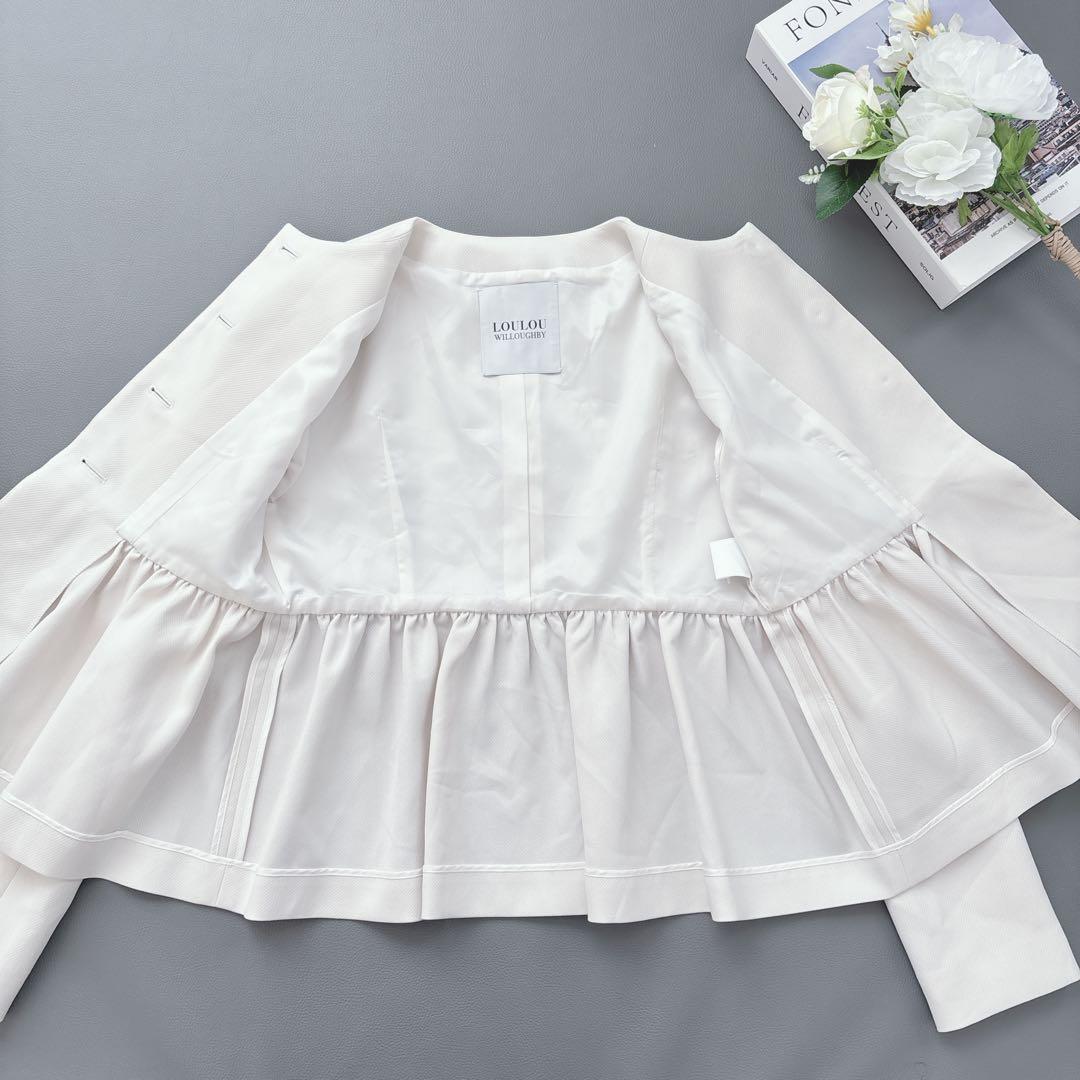 bluesky様　極美品✨24AW 完売品 ルルウィルビー カルゼペプラムジャケ