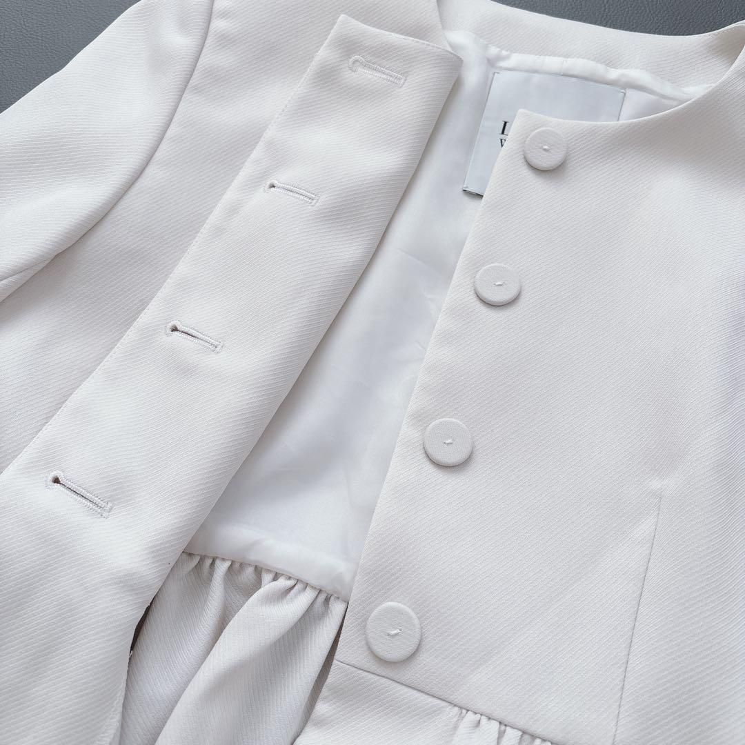 bluesky様　極美品✨24AW 完売品 ルルウィルビー カルゼペプラムジャケ