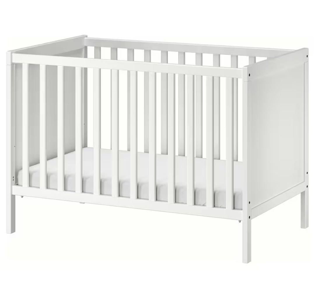 IKEA ベビーベッドとマットレスのセット SUNDVIK+KRUMMELUR