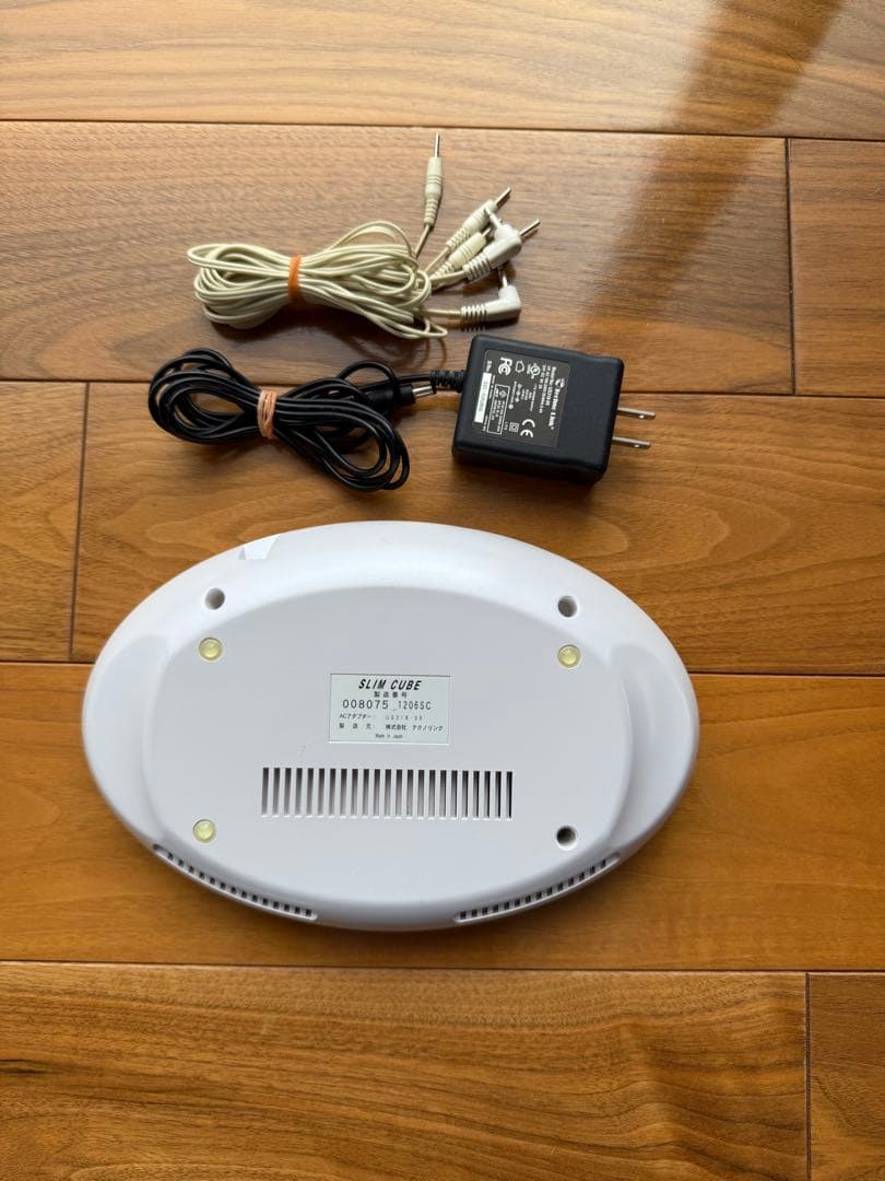 EMS スリムキューブ　テクノリンク