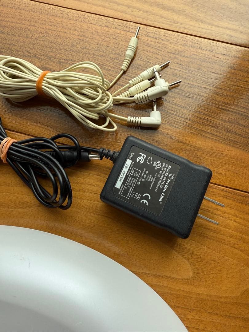 EMS スリムキューブ　テクノリンク