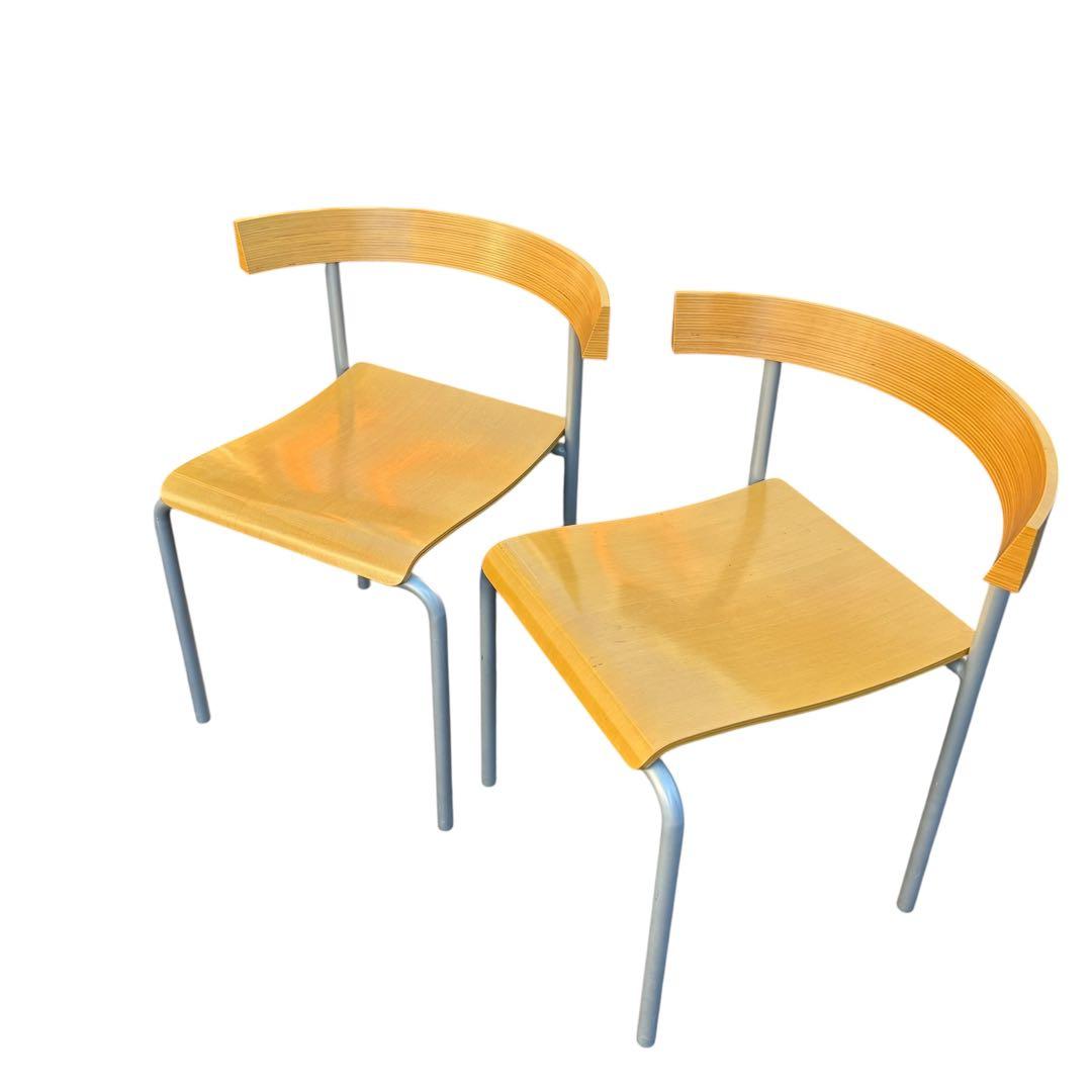 廃盤品　2脚　arflex TWIN ダイニングチェア　木製　曲げ　湾曲