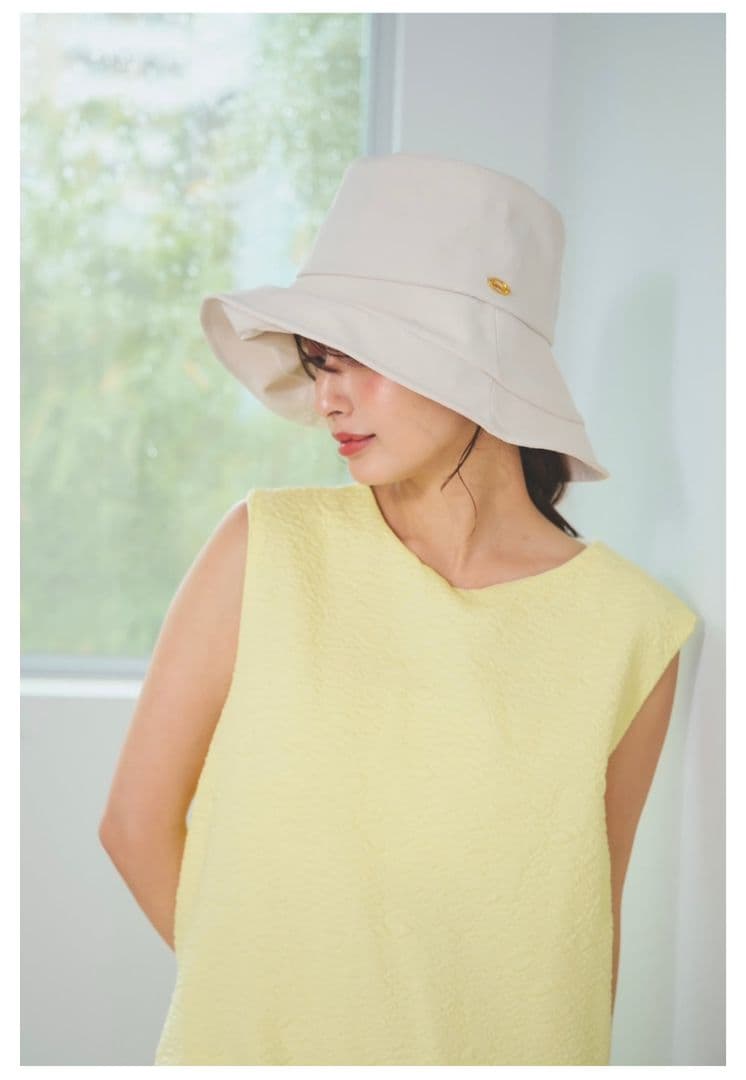 限定ステッカー付 成瀬愛里さん 半永久UVカットハット クリーム