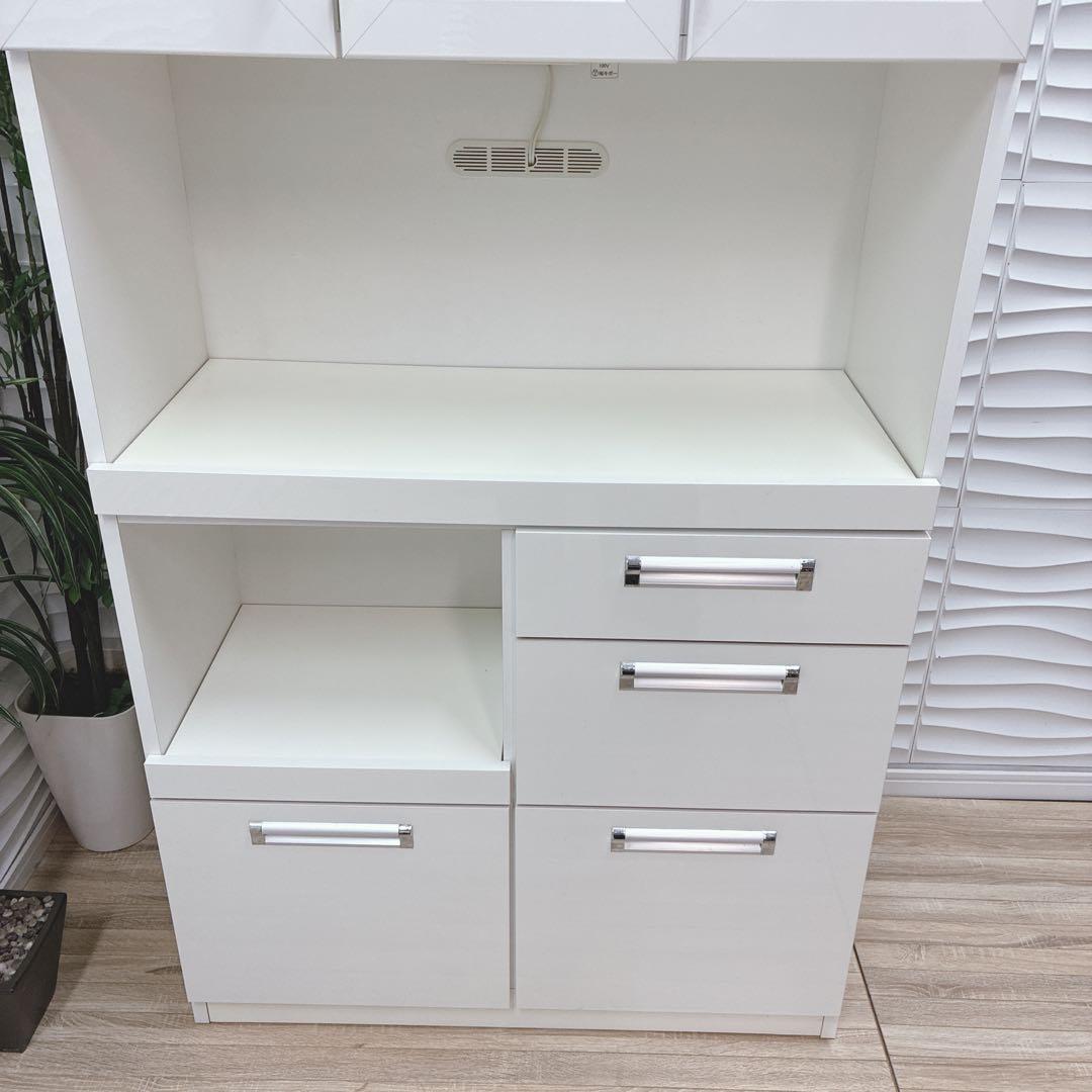 食器棚・キッチンカウンター aico