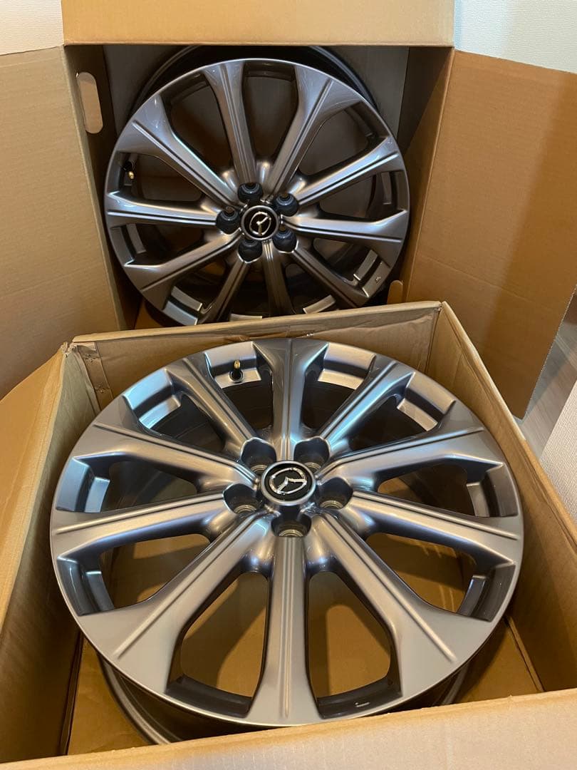 cx-80 新車取外し　純正20インチホイール　②