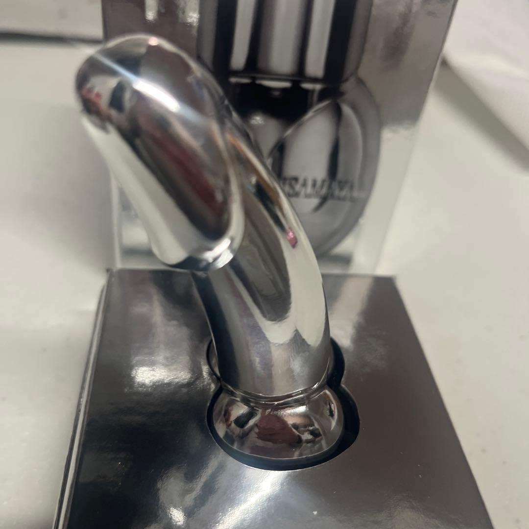 【新品】ISAMAYA BEAUTY イサマヤ　LIPS リップ　レッド