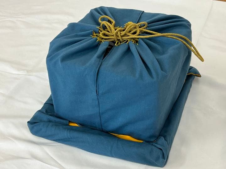 m*n様 限定価格　未使用品　輪島塗　二段重箱　飛花沈金