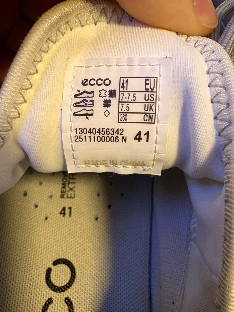 【超美品】エコー ゴルフシューズEG130404 バイオムC4 スパイクレス