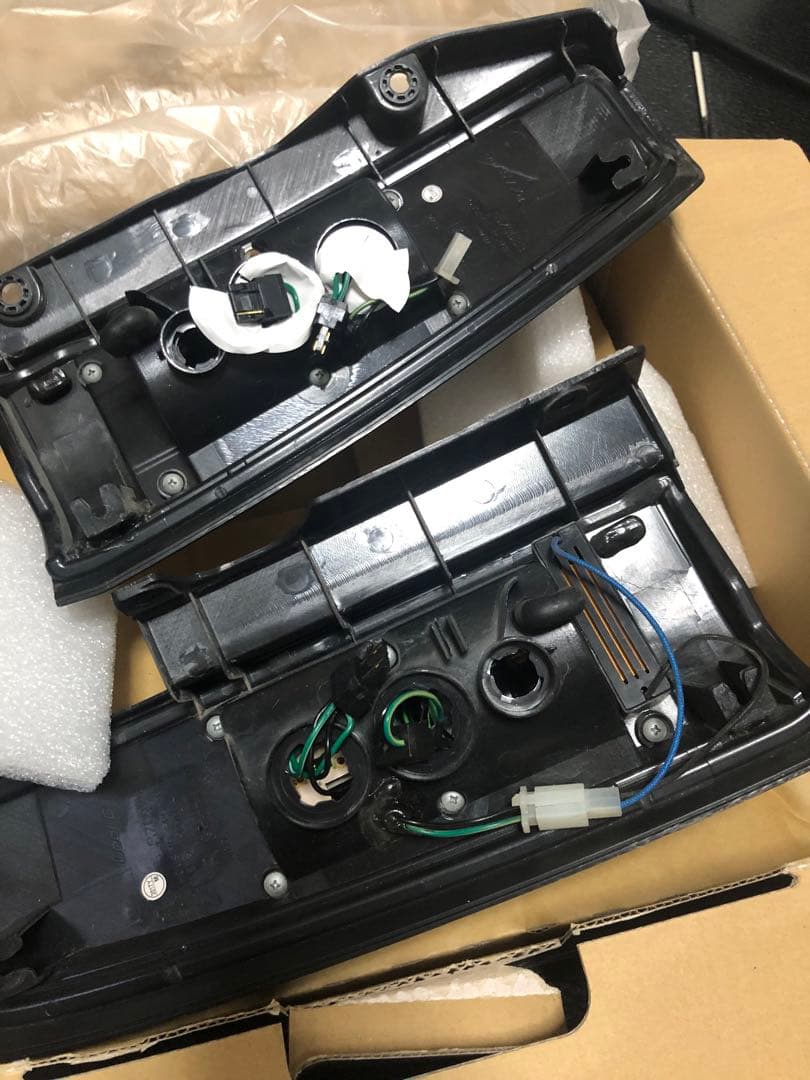 ジムニー JB23用　LEDブロックテールランプ　スモーク