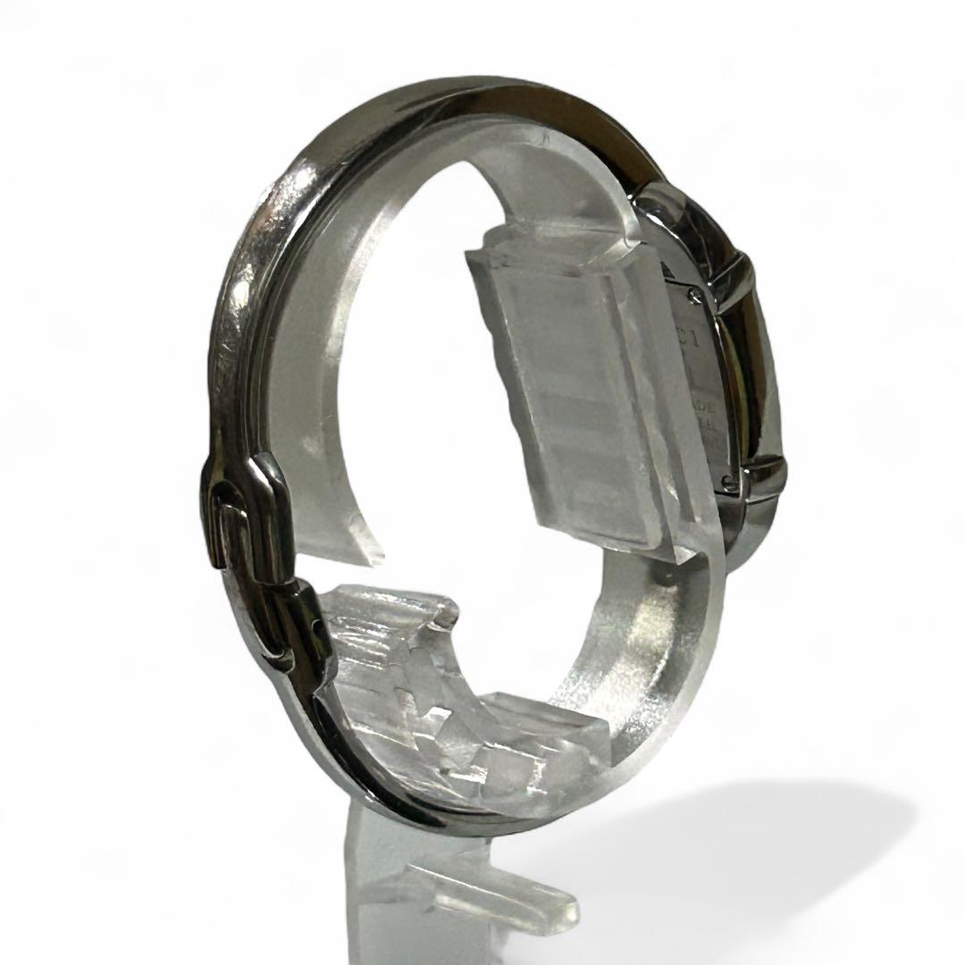 GUCCI グッチ 6800L レディース腕時計 バングル 可動品 箱・保証書付