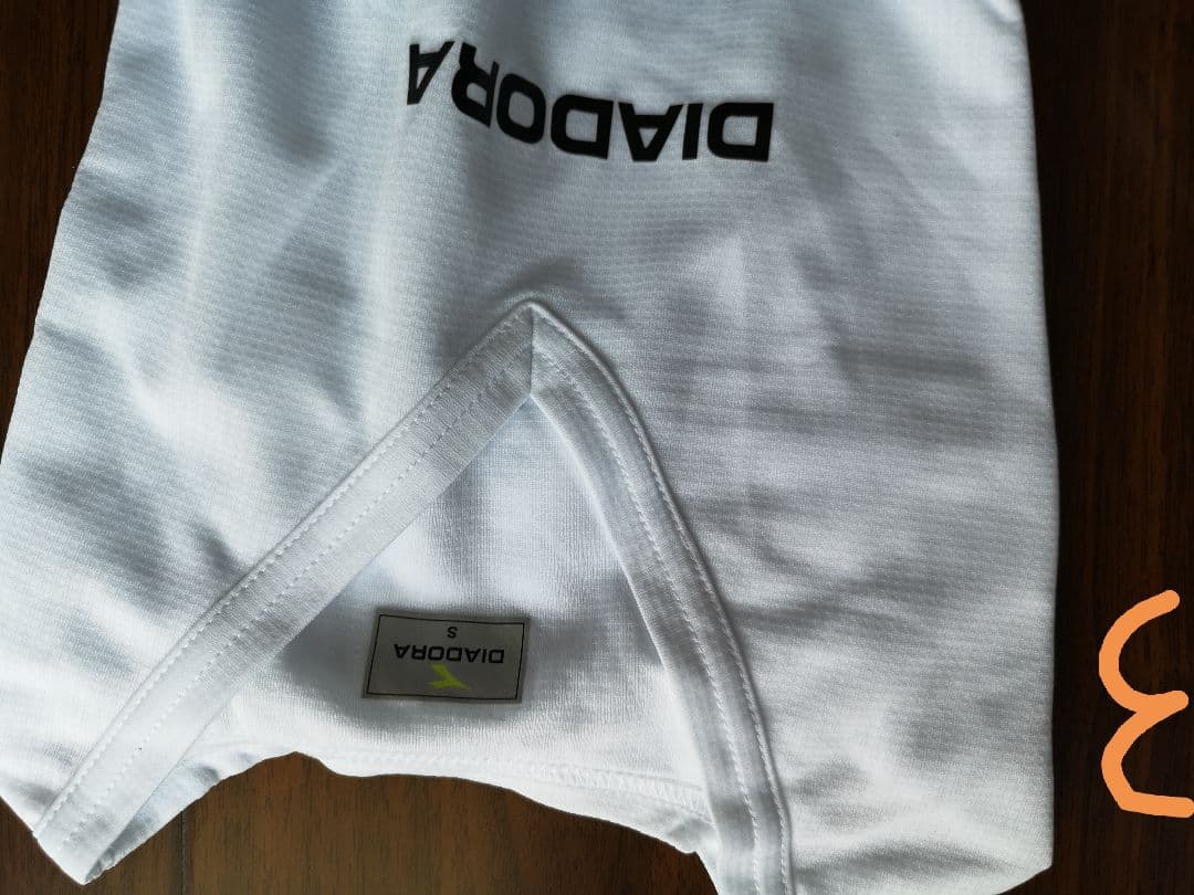 ディアドラ　ノースリーブインナーシャツ