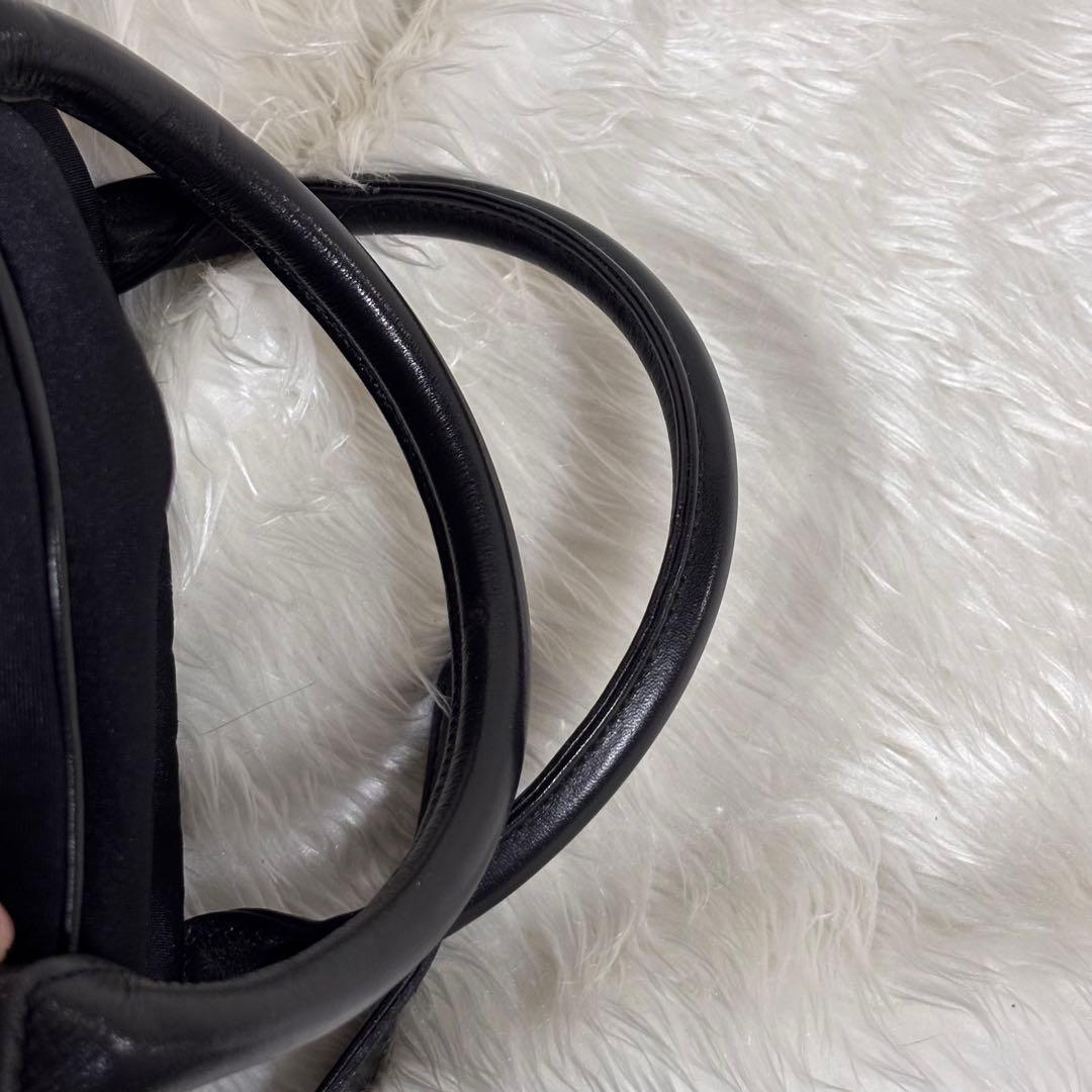 バレンシアガ ボストンバッグ 大容量 ジップ シルバー金具 フラップ 黒