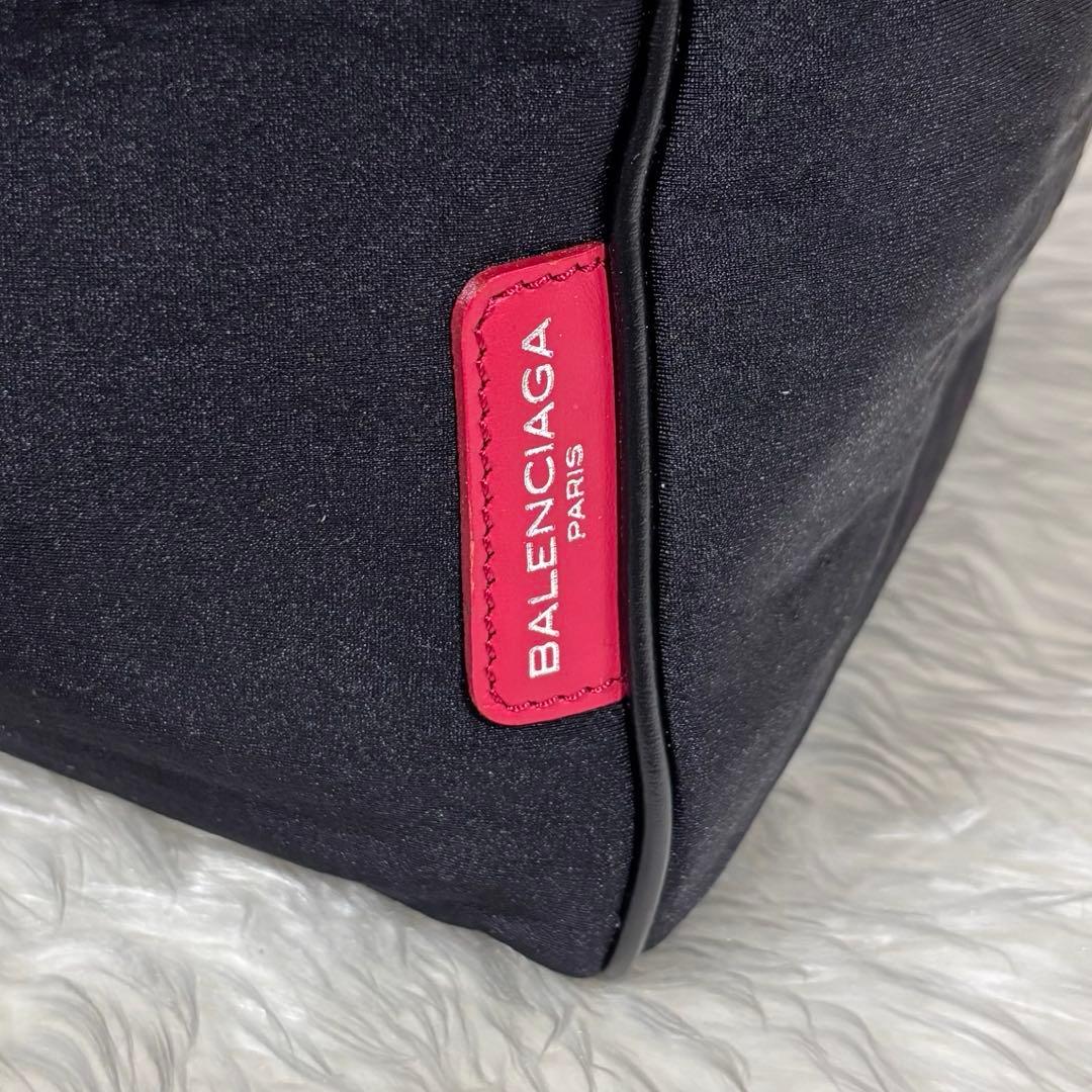 バレンシアガ ボストンバッグ 大容量 ジップ シルバー金具 フラップ 黒