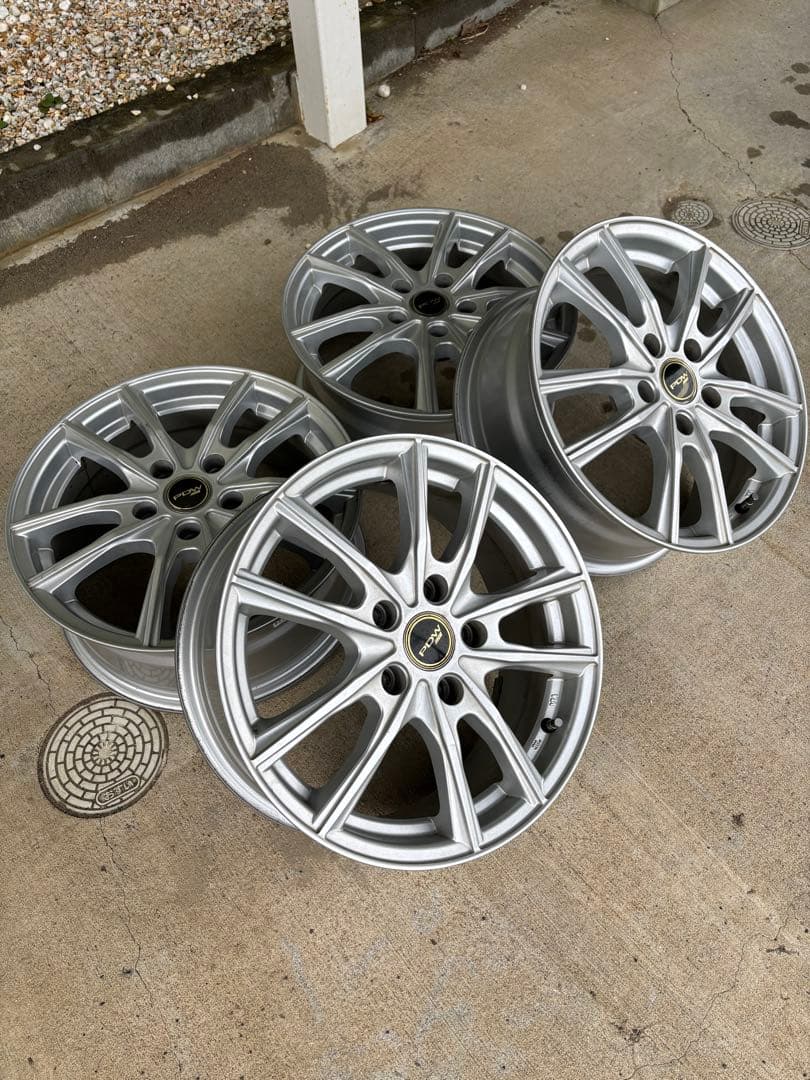 Tatata【ホイール4本セット】16インチ 6.5J PCD112