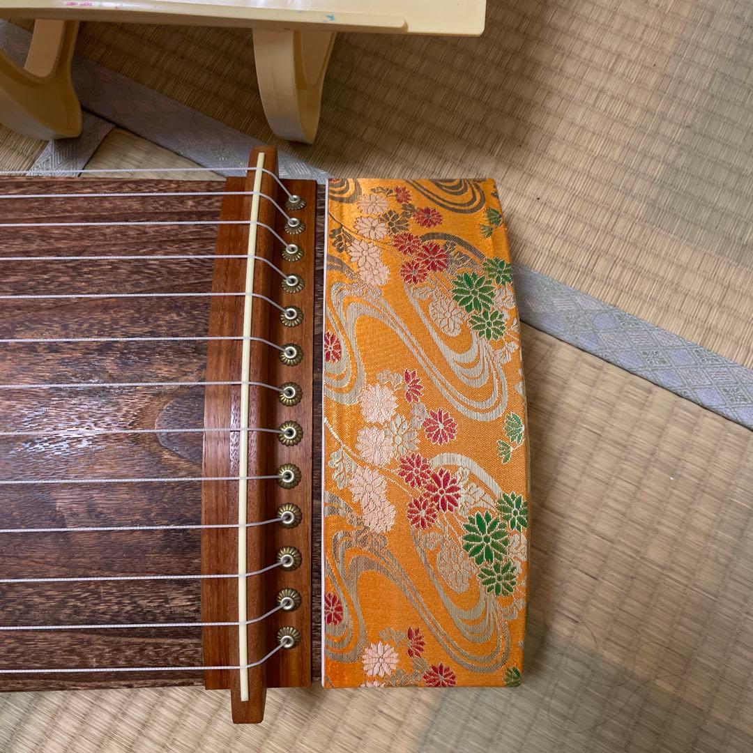 琴 13弦 花柄装飾付き　練習用琴　福山琴