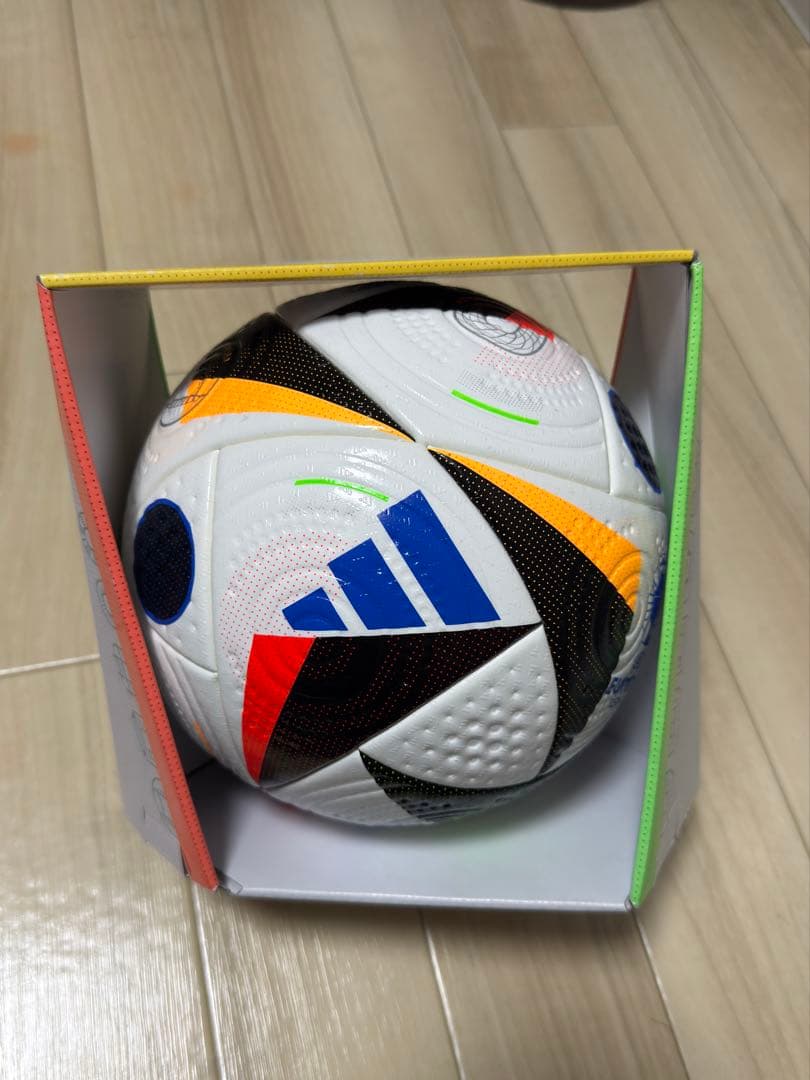 【未使用品】EURO 2024サッカーボール公式試合球5号球