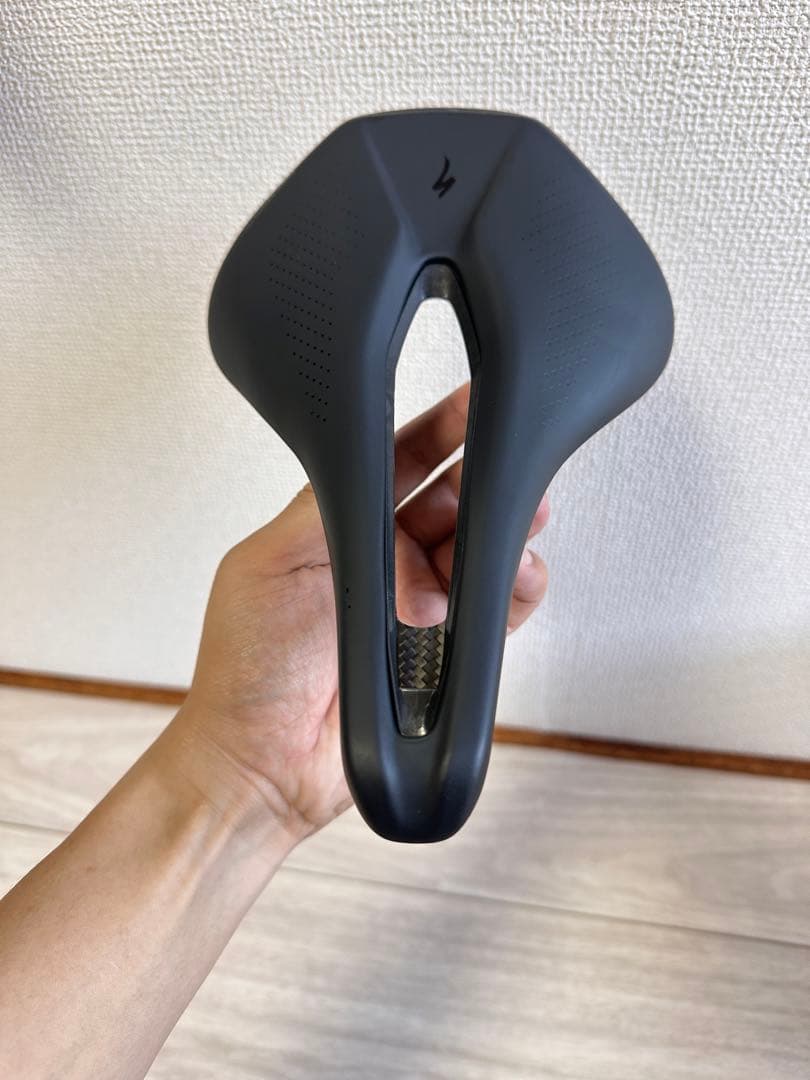 スペシャライズド パワー カーボンサドル 155mm