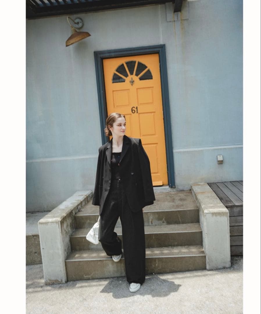 ピヌエ ショルダーステッチテーラードジャケット BLACK