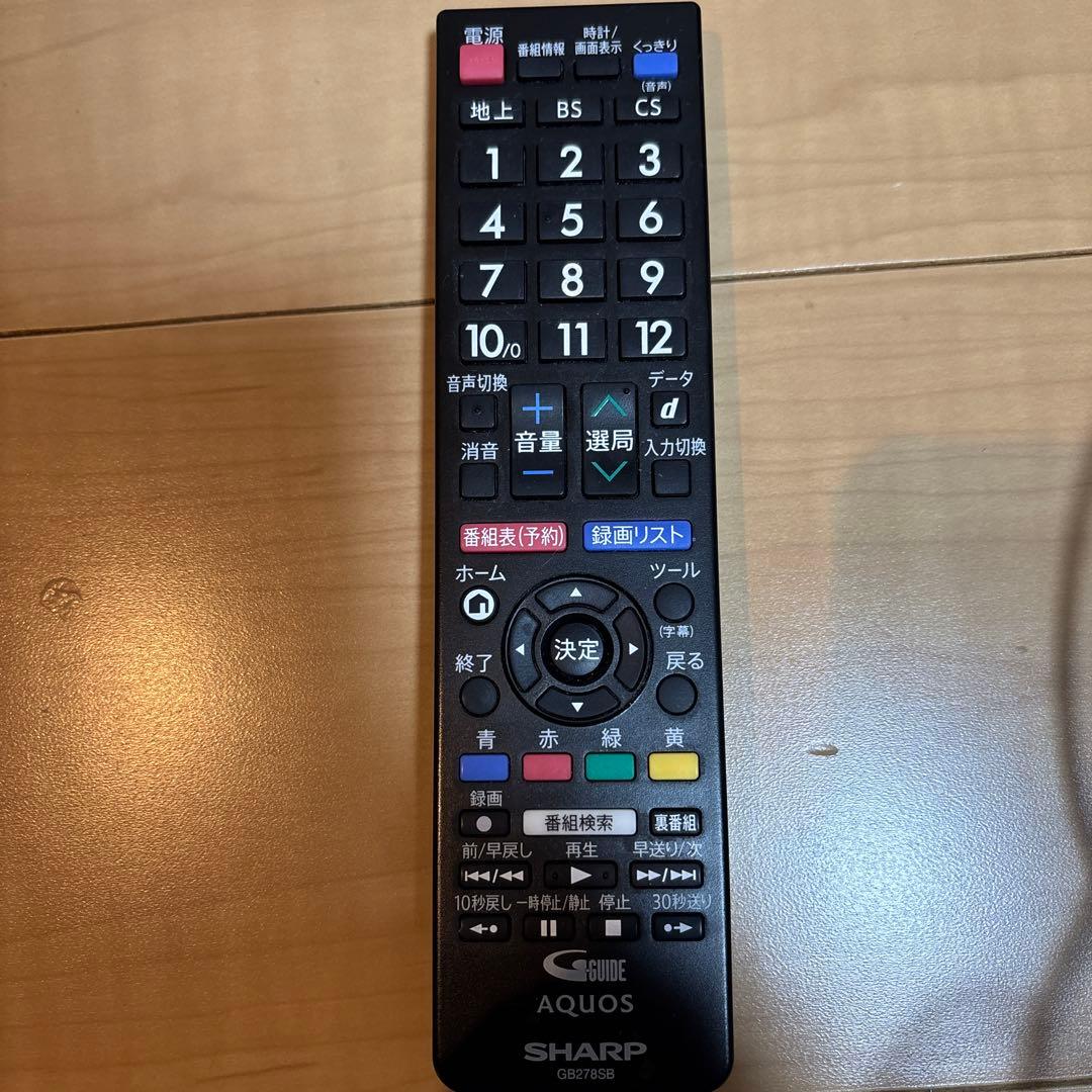 シャープ　アクオス　40インチ　液晶テレビ