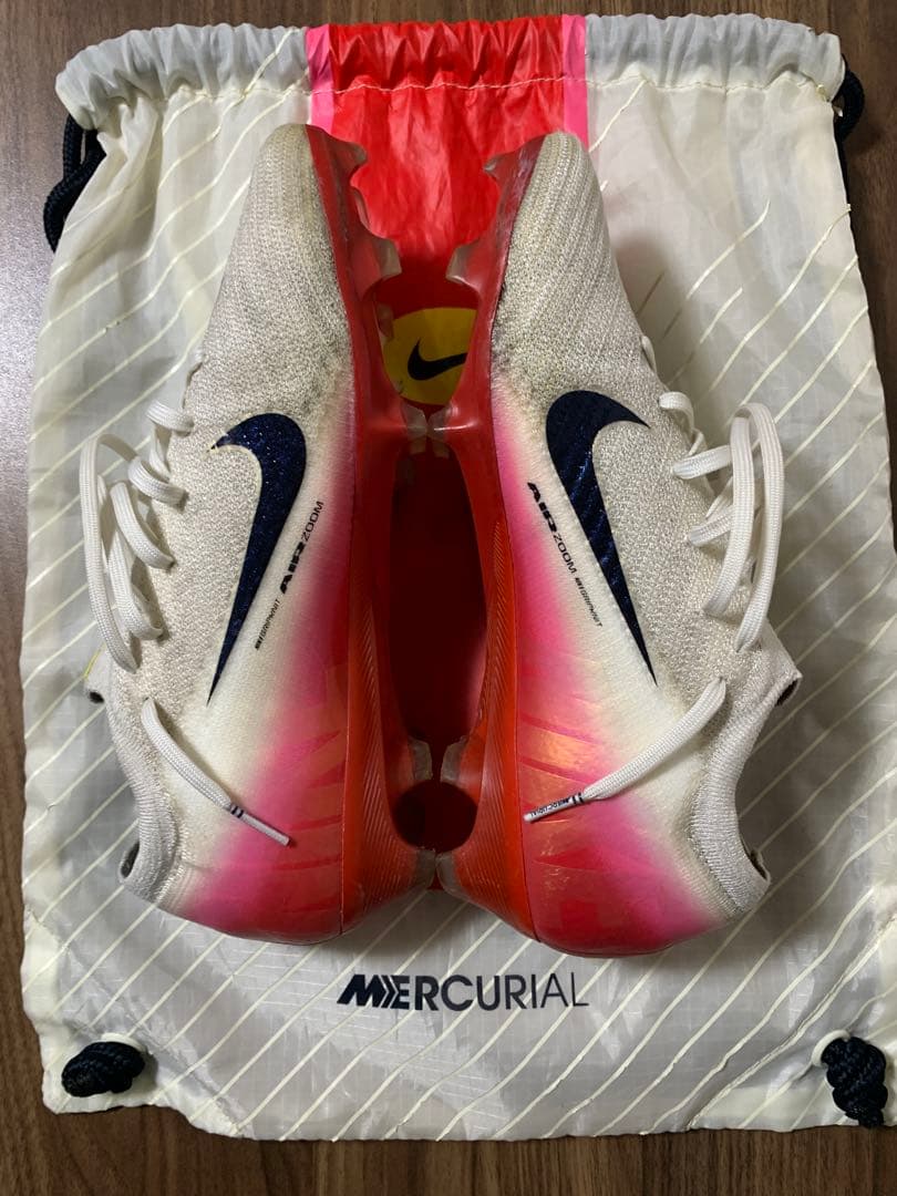 ナイキ ズーム マーキュリアル ヴェイパー15&16エリート　AG FG 二足