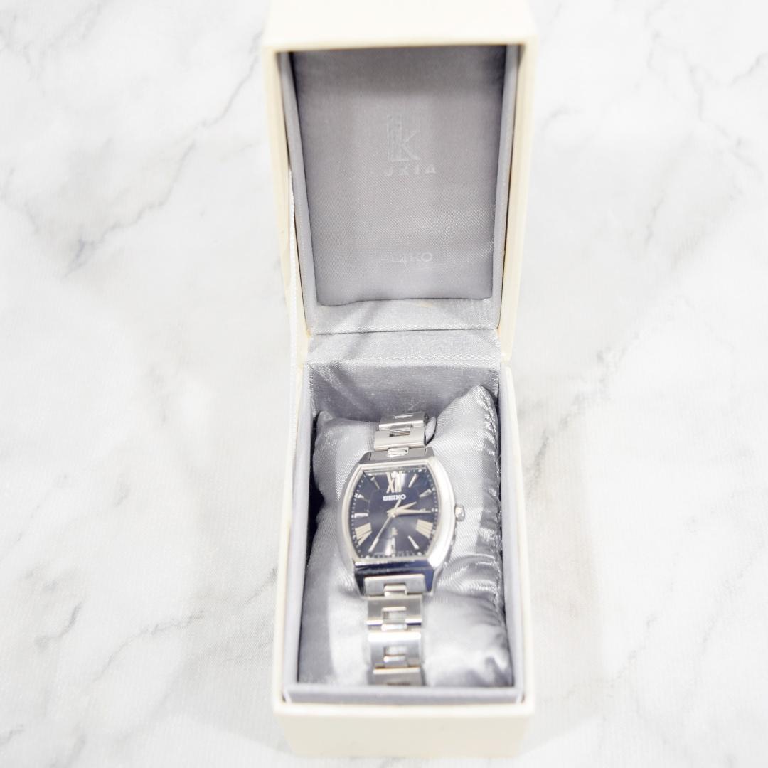 [美品 箱付] SEIKO セイコー ルキア レディース 電波ソーラー 黒/銀