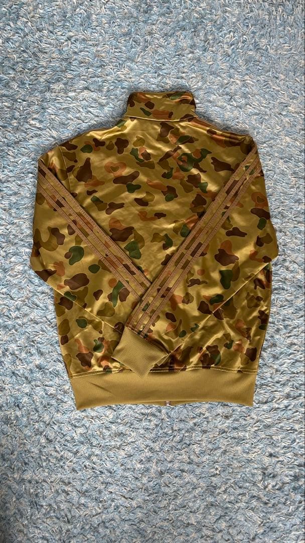 adidas 迷彩 ファイヤーバード