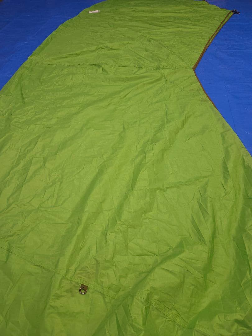 未使用に近い　モンベル ムーンライトテントⅦ ７型 グリーン