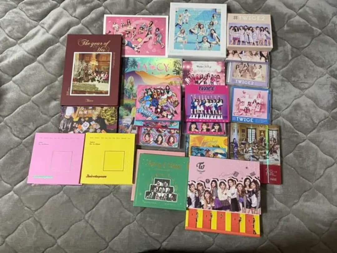 TWICEのCDアルバム達