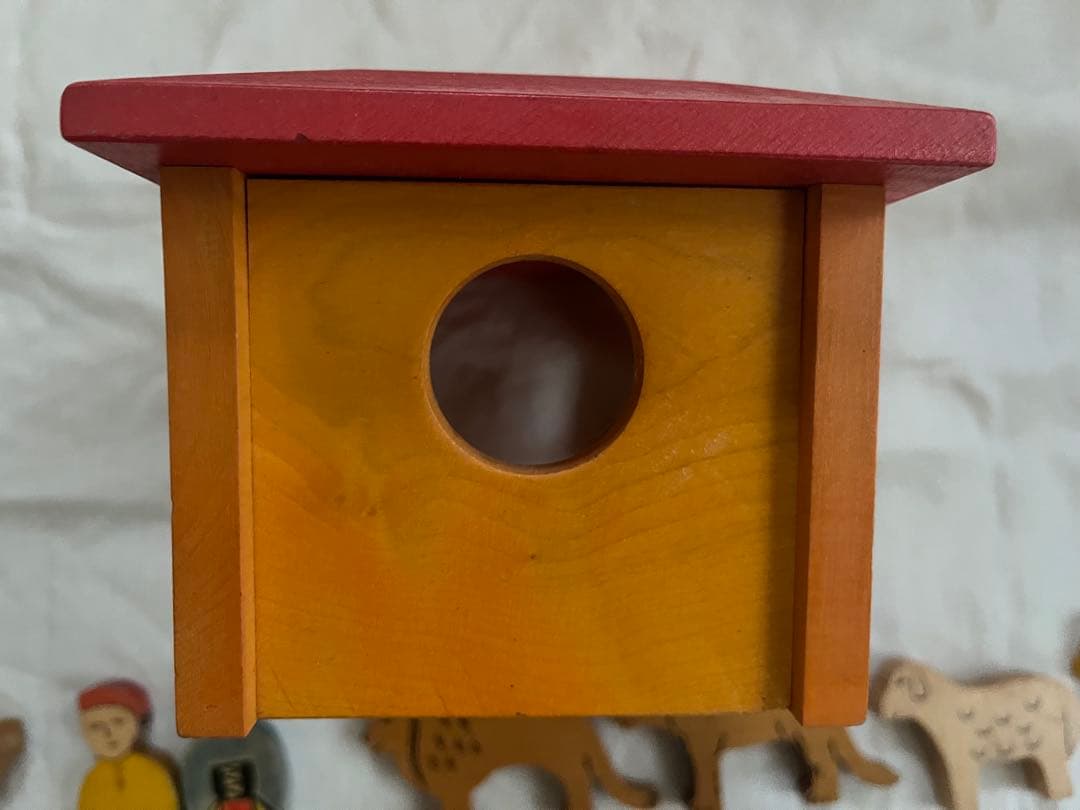 スイス　アルビスブラン社　ノアの方舟　木製玩具　スイス最古の玩具メーカー