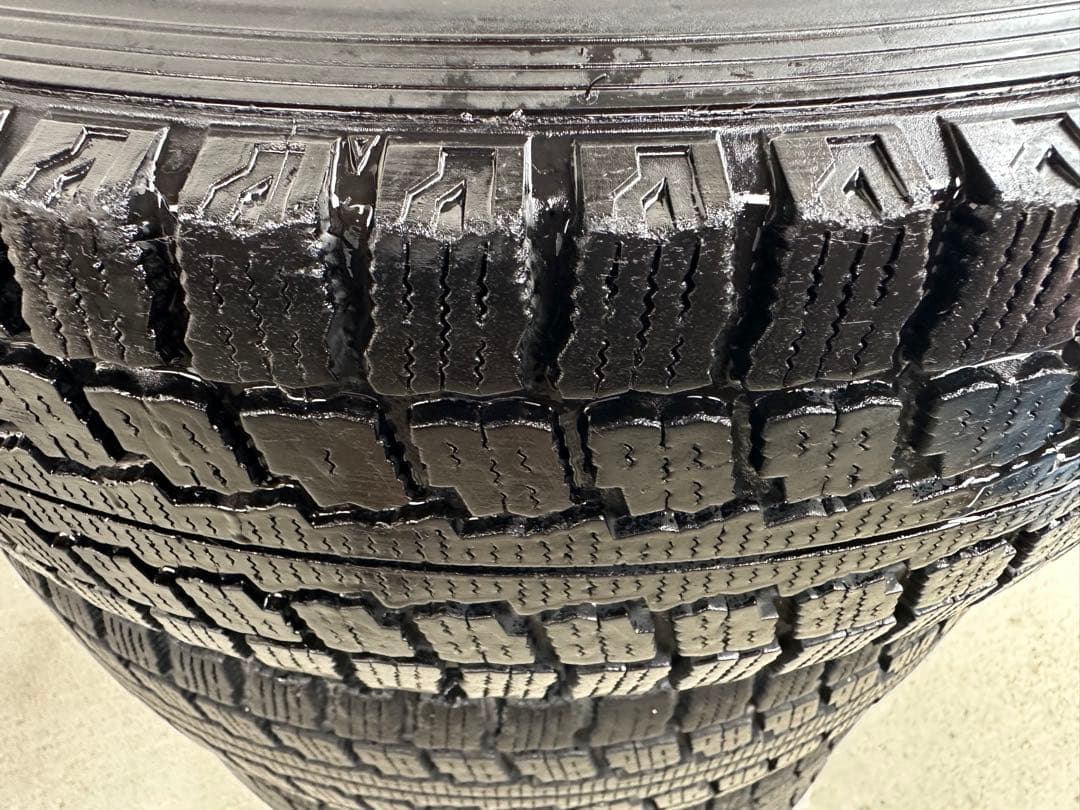 ハイエース200系対応 ホイール＆スタッドレスタイヤセット（デイトナ15インチ)