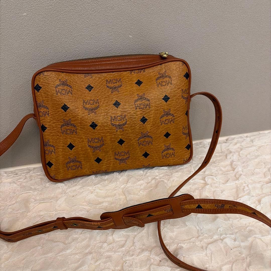 MCM ロゴプリント ショルダーバッグ