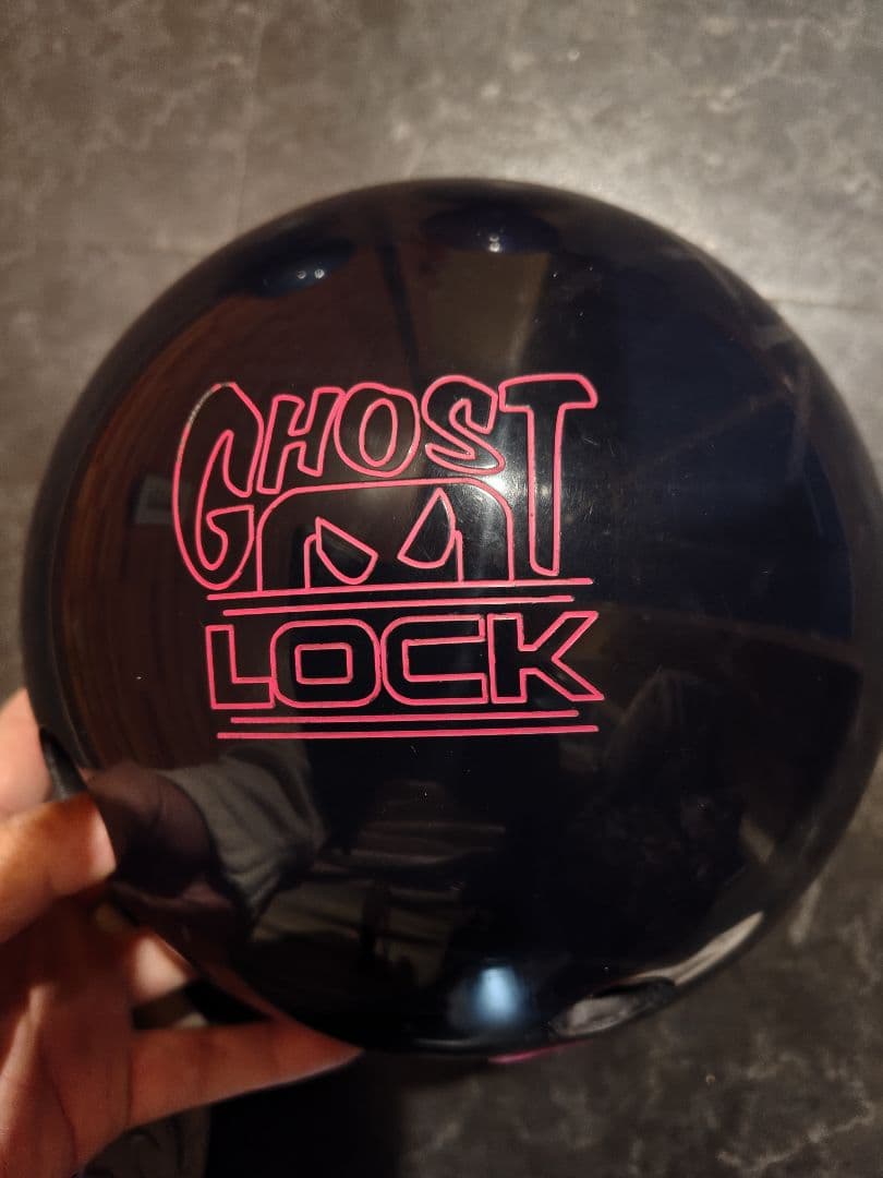 Storm Ghost Lock ボウリングボール 15ポンド