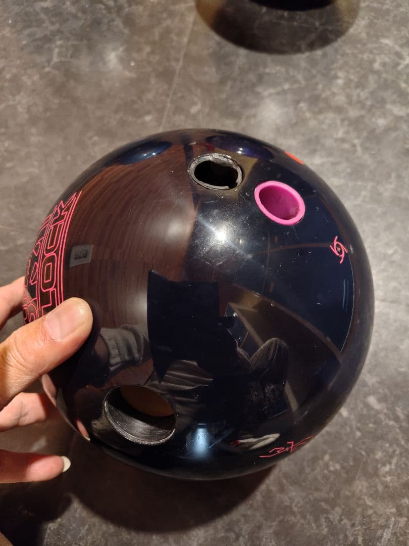 Storm Ghost Lock ボウリングボール 15ポンド