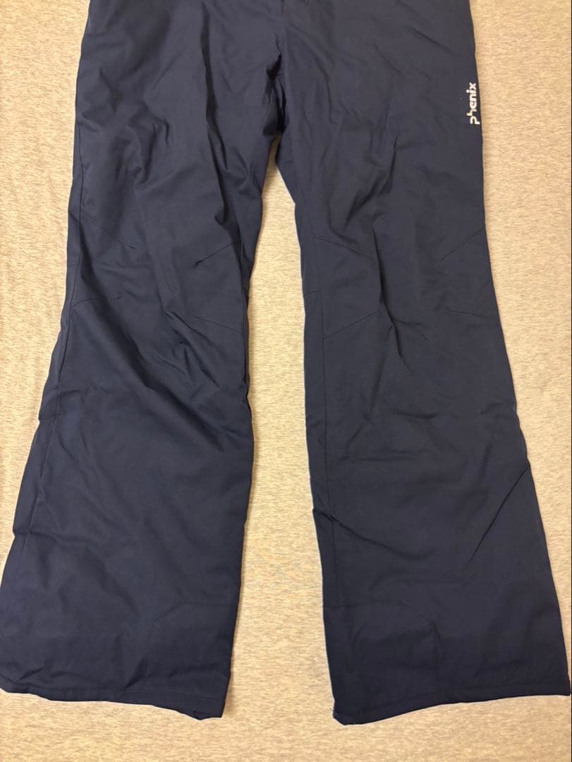 限定お値下げ中！【phenix】 スキーウェア 上下セット レディース Lサイズ