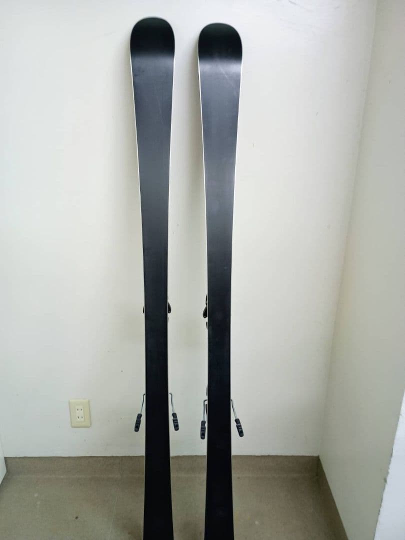 one more TRE スキー板 黒/白 165cm