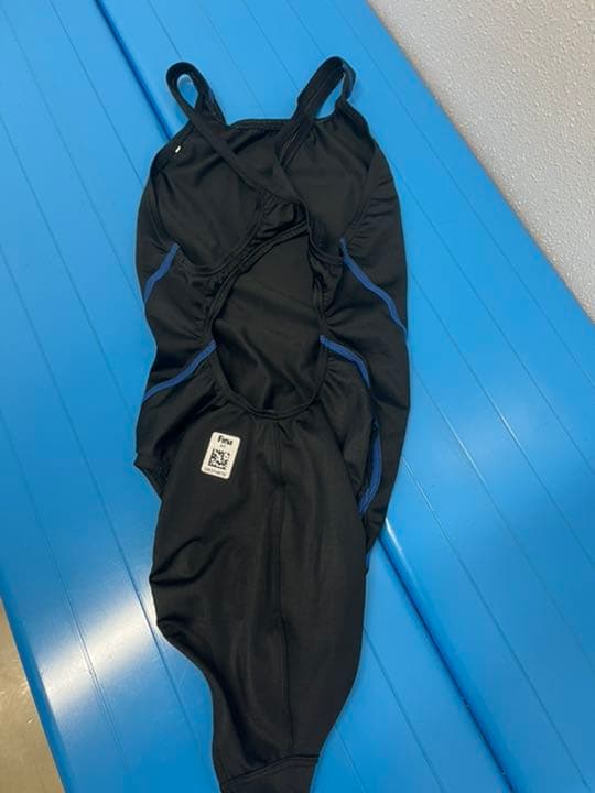 arena 競泳水着　廃盤