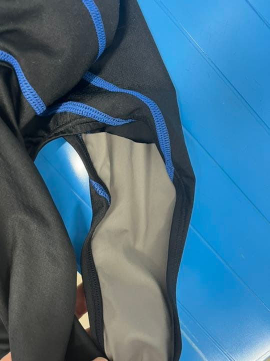 arena 競泳水着　廃盤